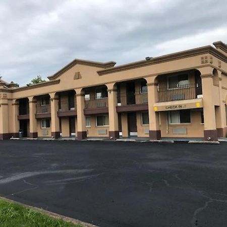 Royal Inn Bellmawr Εξωτερικό φωτογραφία